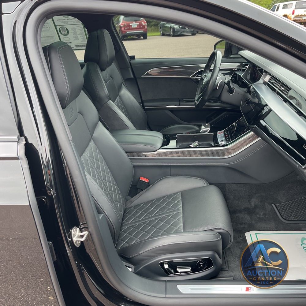 2022 Audi S8 4.0T quattro