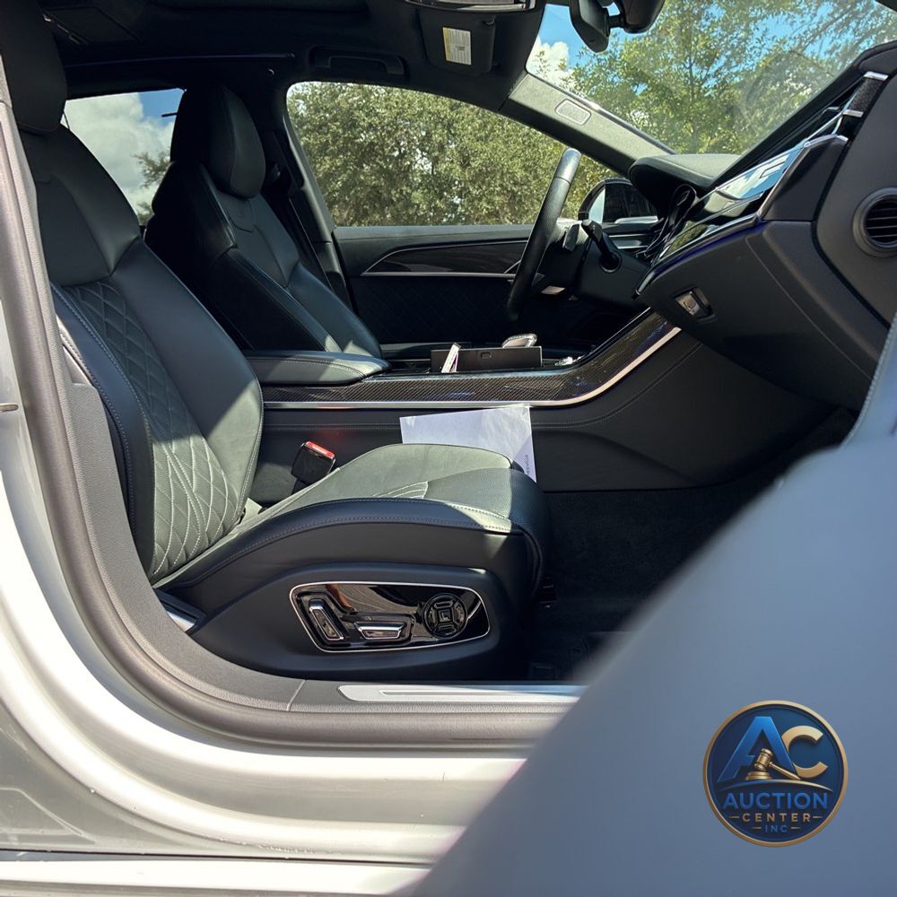 2023 Audi S8
