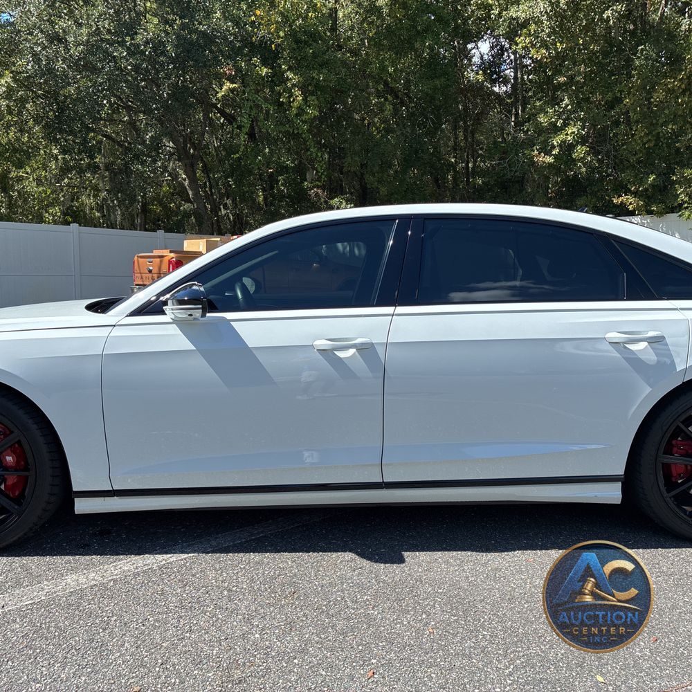 2023 Audi S8