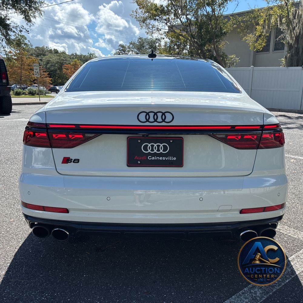 2023 Audi S8