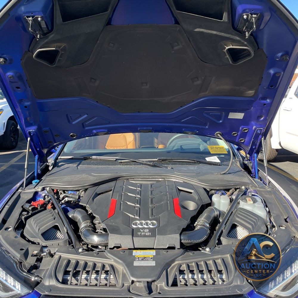 2023 Audi S8