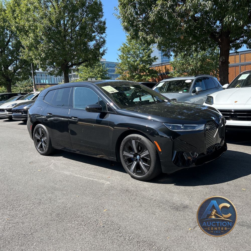 2025 BMW iX xDrive50