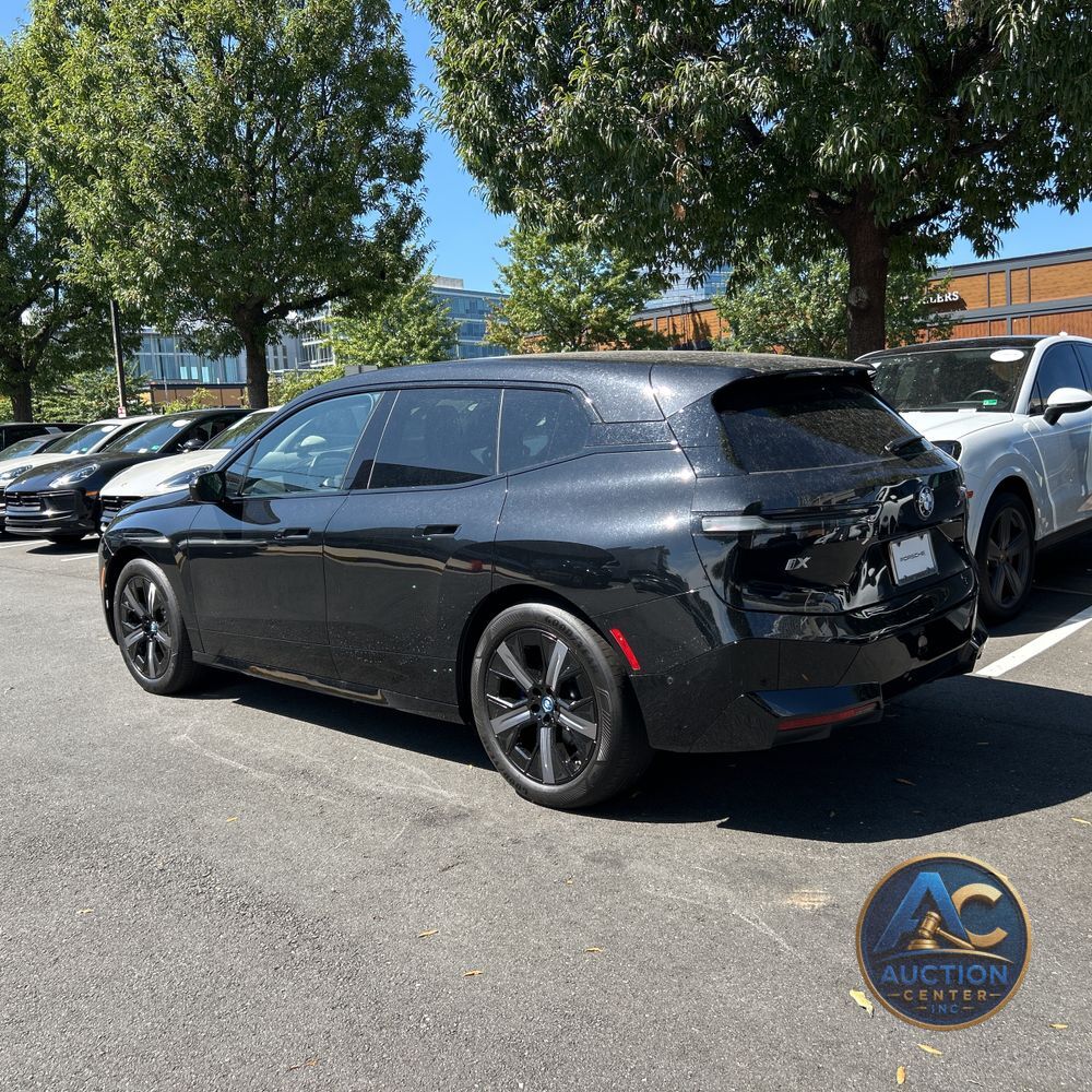 2025 BMW iX xDrive50