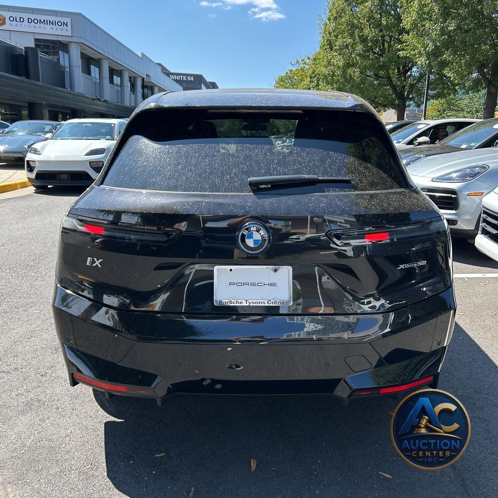 2025 BMW iX xDrive50