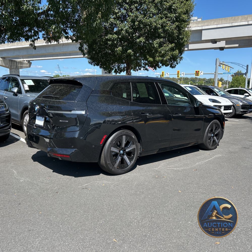 2025 BMW iX xDrive50