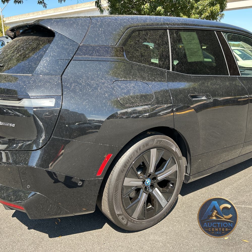 2025 BMW iX xDrive50