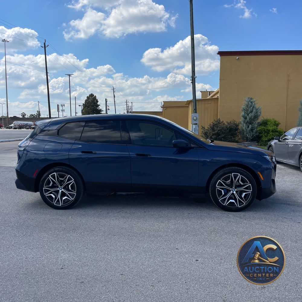 2024 BMW iX xDrive50