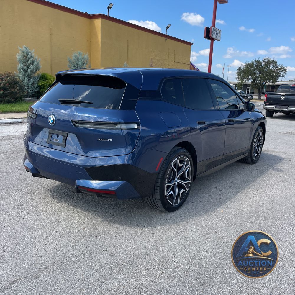 2024 BMW iX xDrive50