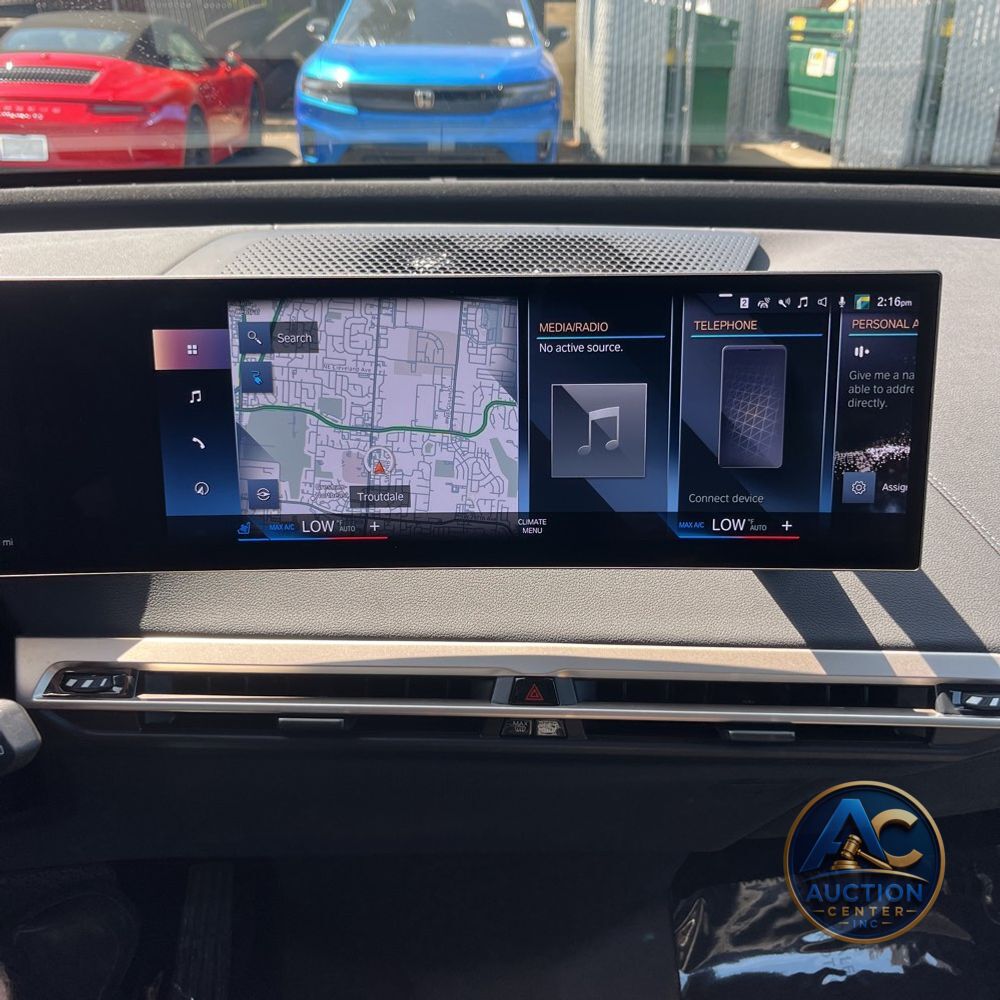 2023 BMW iX xDrive50