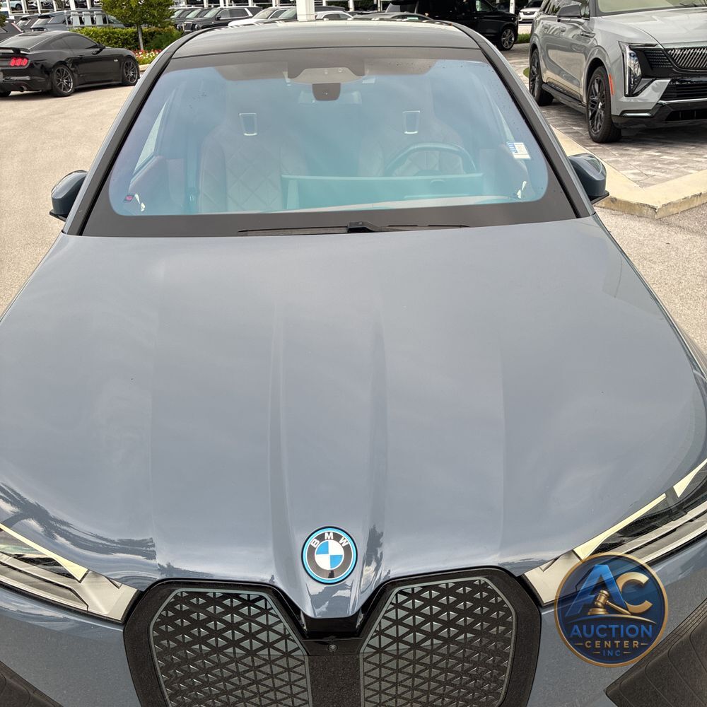2024 BMW iX xDrive50