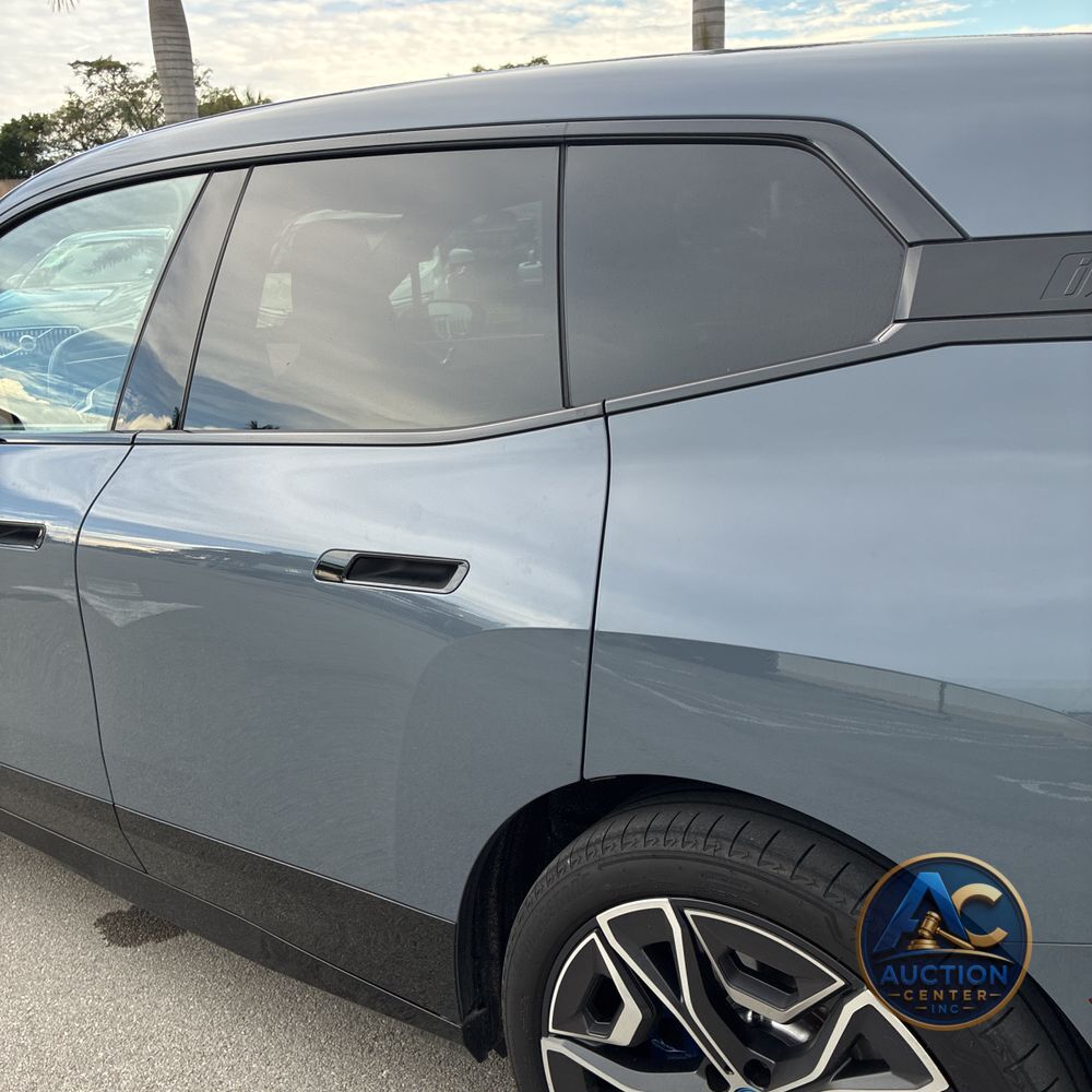 2024 BMW iX xDrive50
