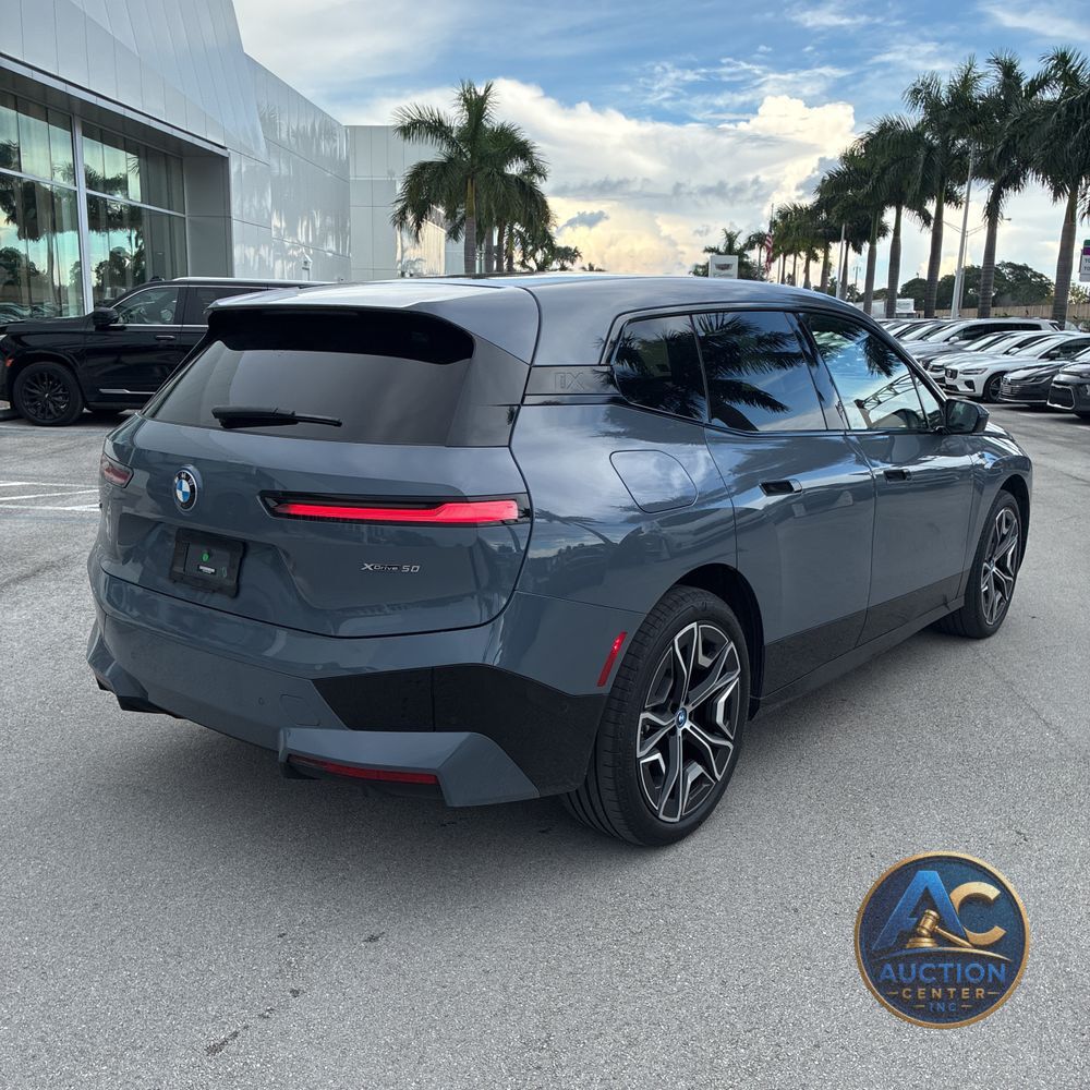 2024 BMW iX xDrive50