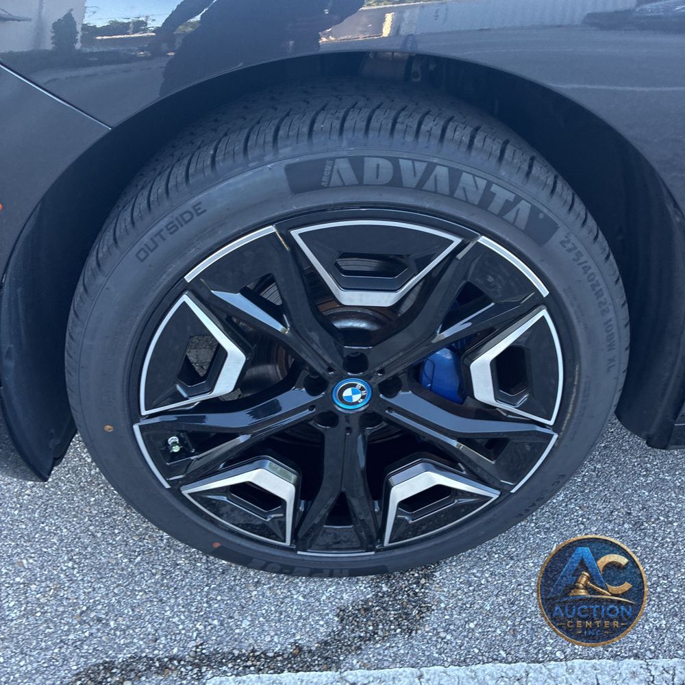 2025 BMW iX xDrive50