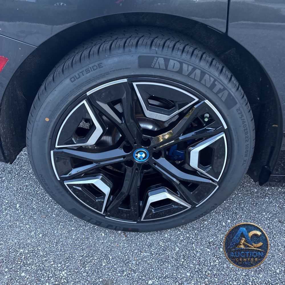 2025 BMW iX xDrive50