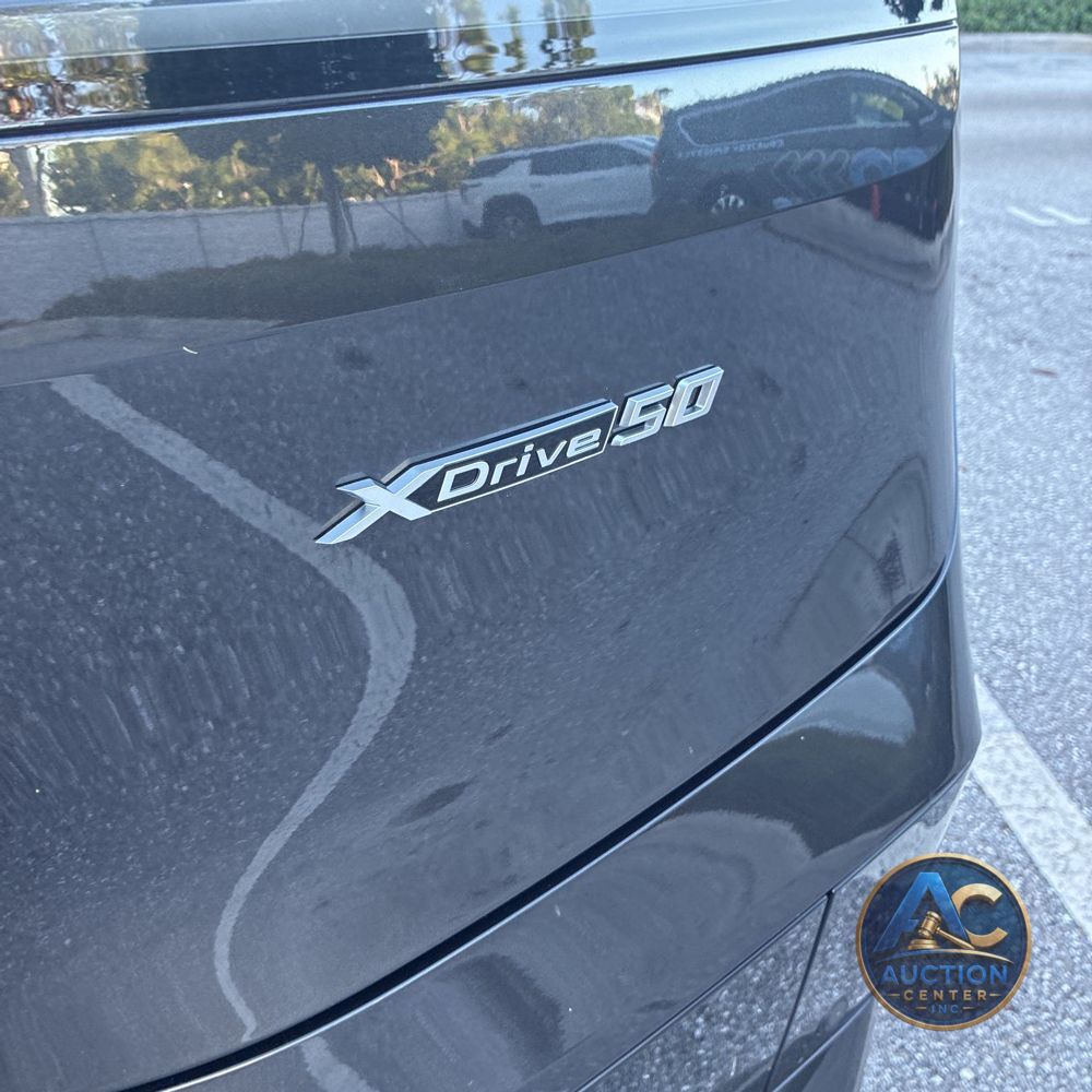2025 BMW iX xDrive50