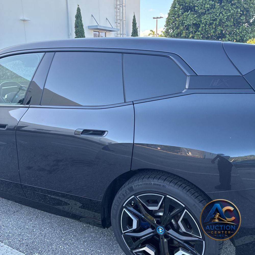 2025 BMW iX xDrive50