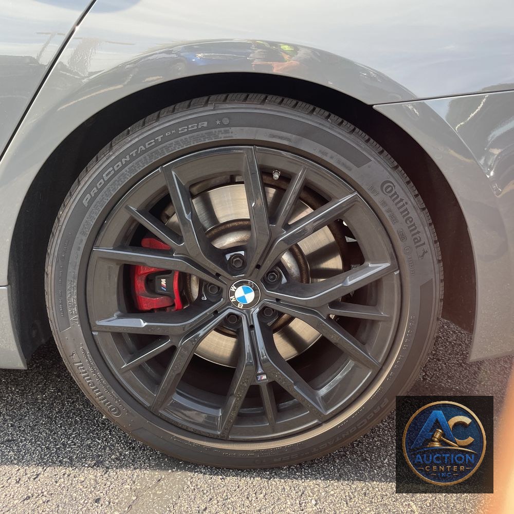 2022 BMW 5-Series M550xi