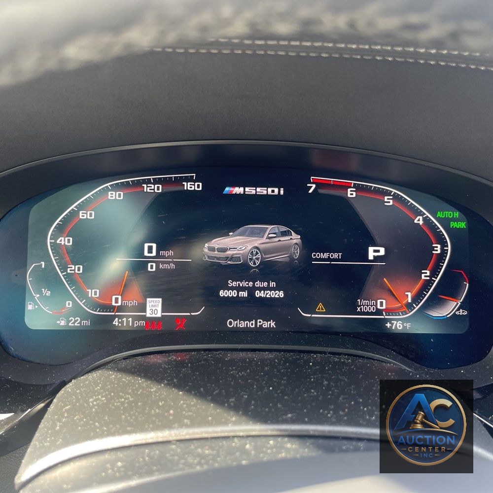 2022 BMW 5-Series M550xi