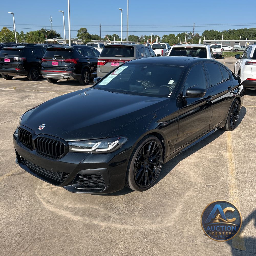 2023 BMW 5-Series M550xi
