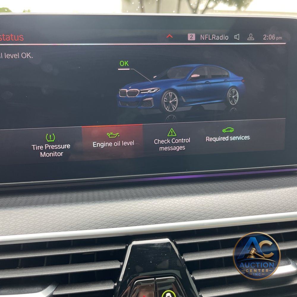 2021 BMW 5-Series M550xi