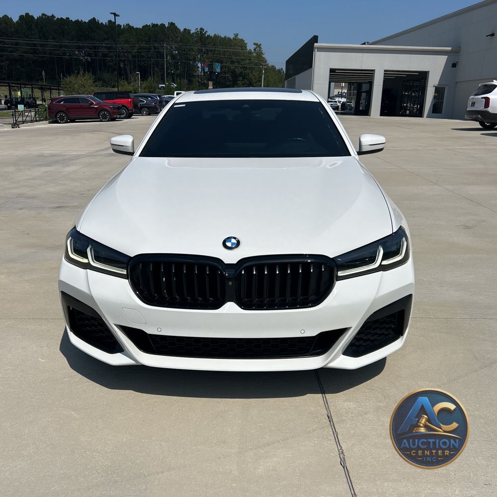 2021 BMW 5-Series M550xi