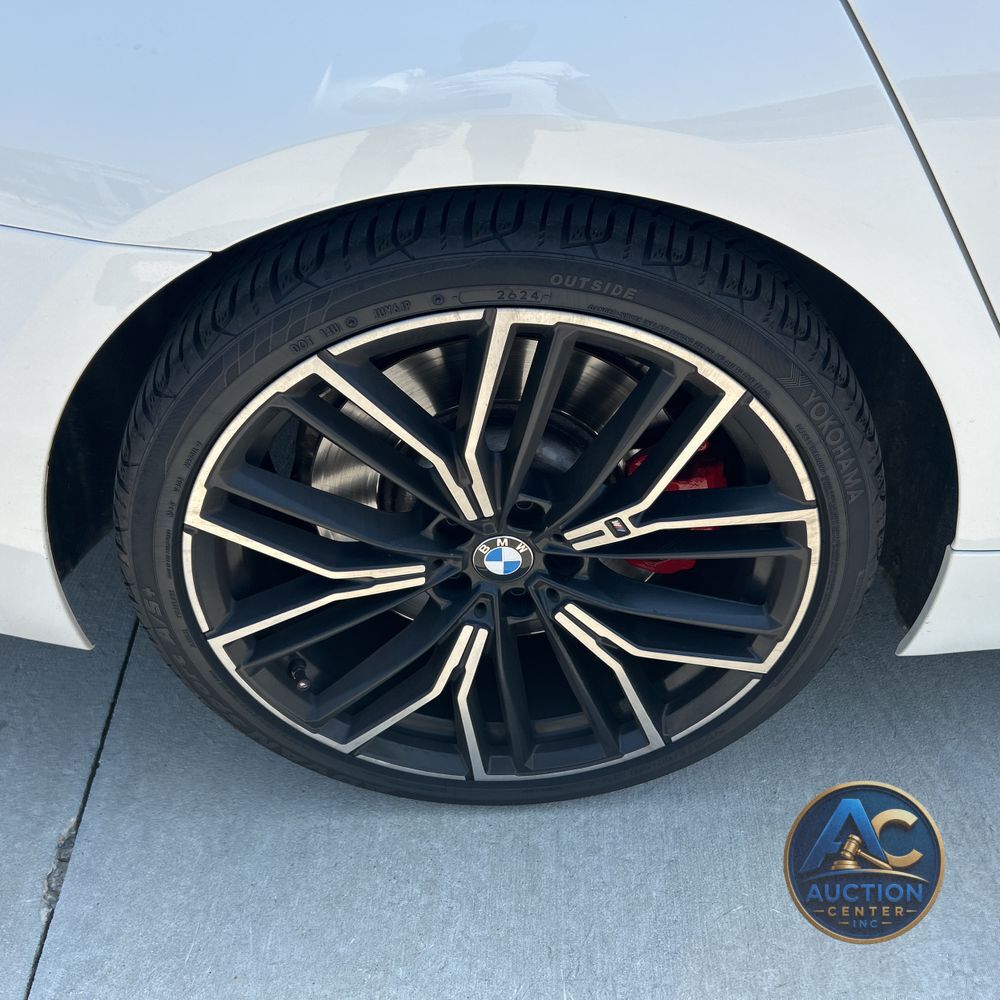 2021 BMW 5-Series M550xi