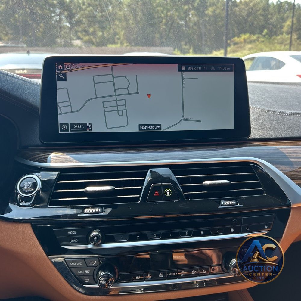 2021 BMW 5-Series M550xi