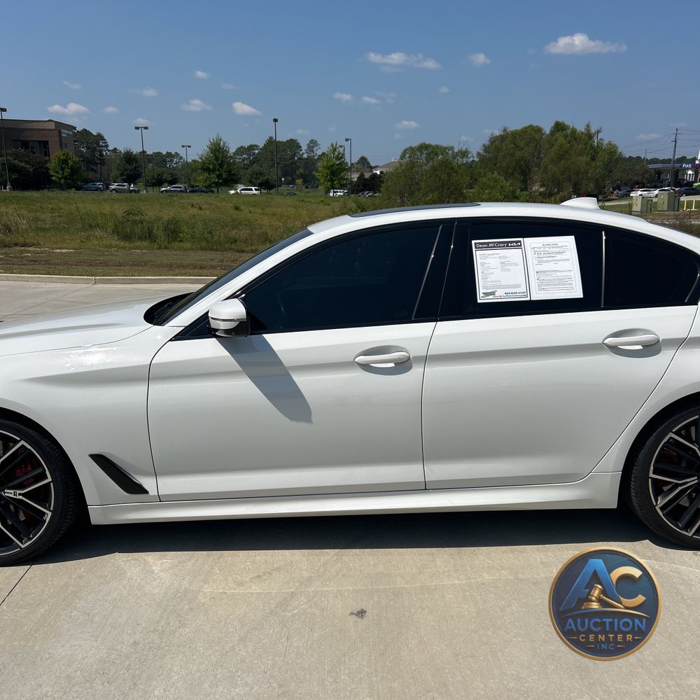 2021 BMW 5-Series M550xi