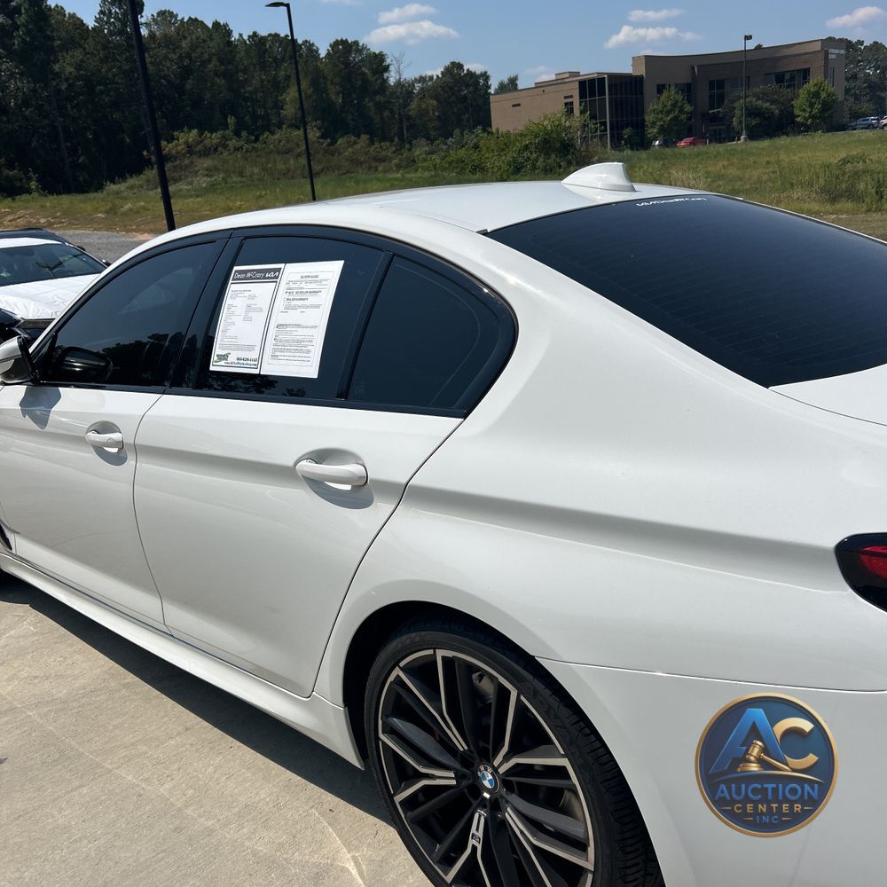2021 BMW 5-Series M550xi