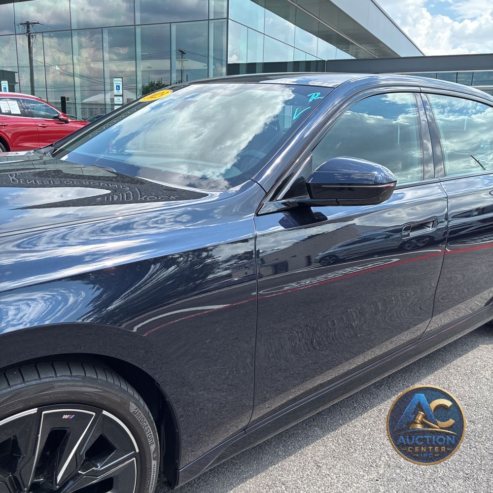 2023 BMW 7-Series 740i
