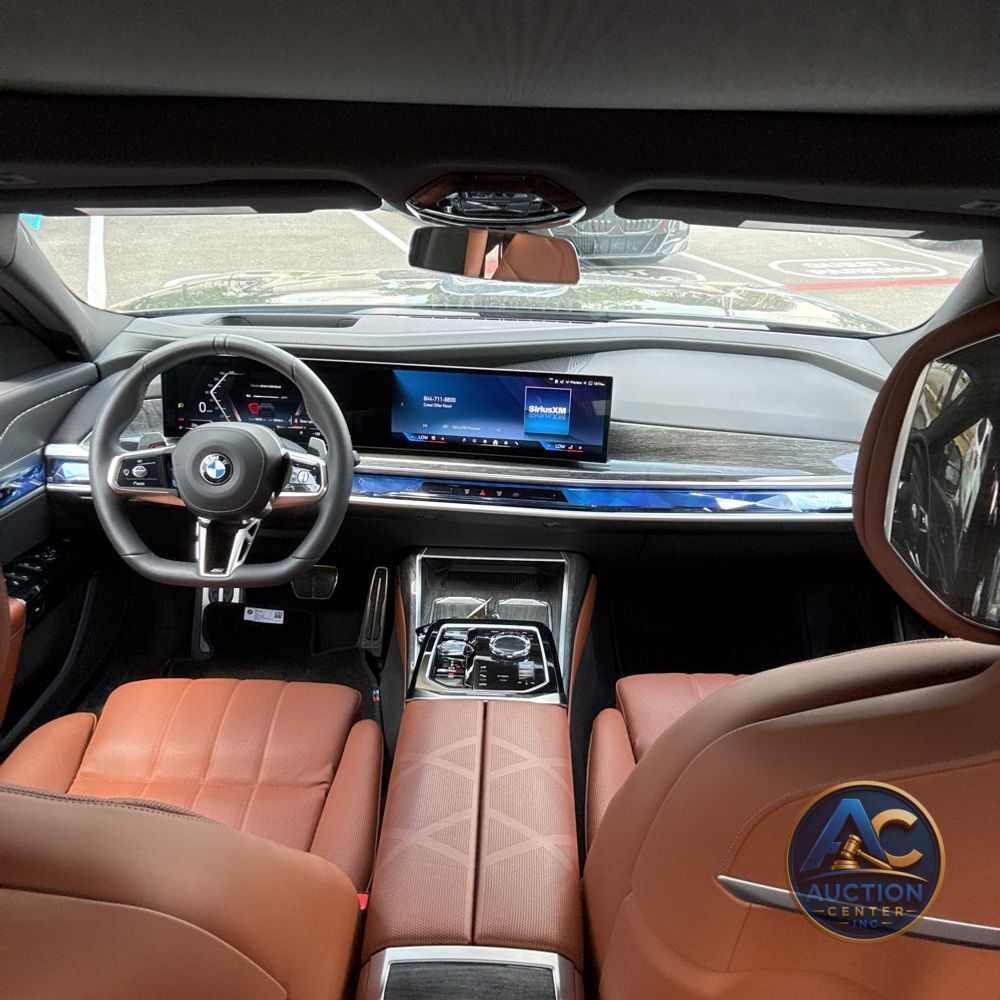 2023 BMW 7-Series 740i