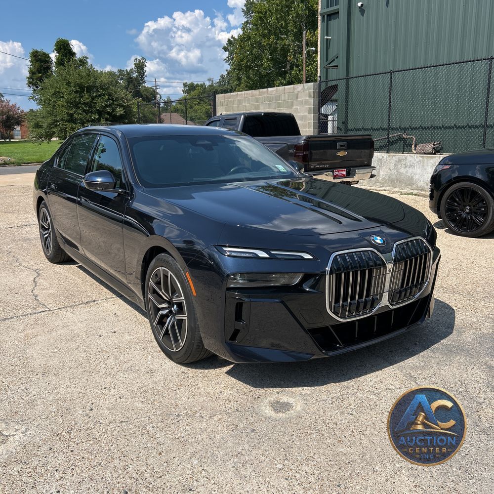 2024 BMW 7-Series 740i