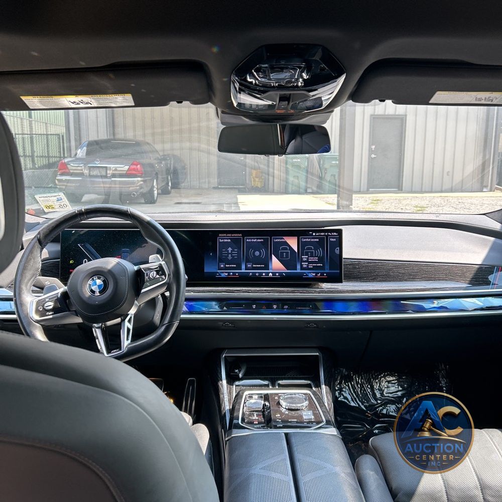 2024 BMW 7-Series 740i