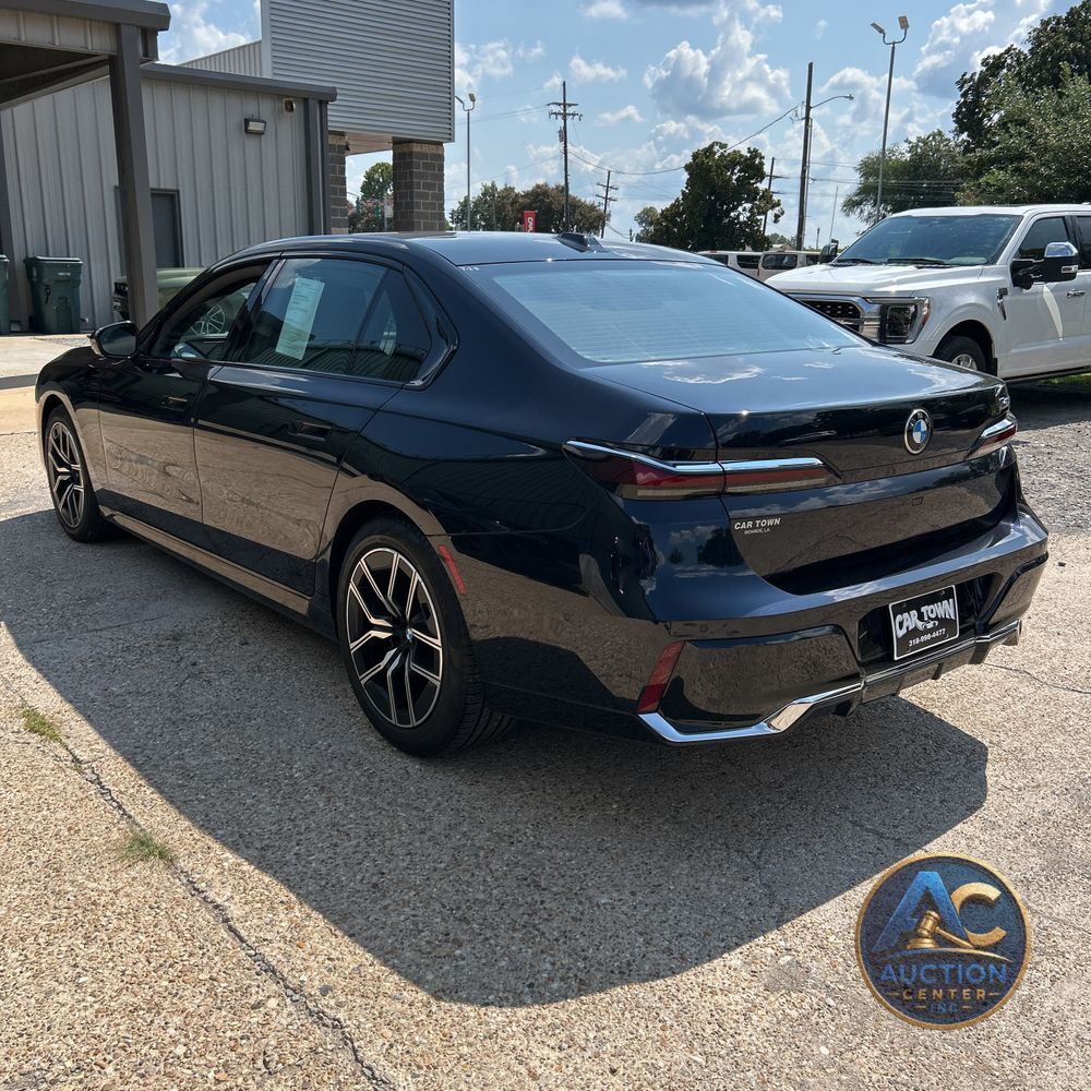 2024 BMW 7-Series 740i