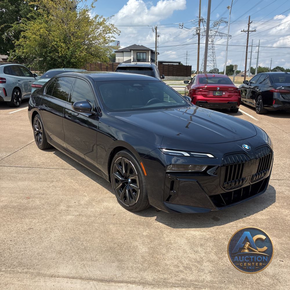 2023 BMW 7-Series 740i