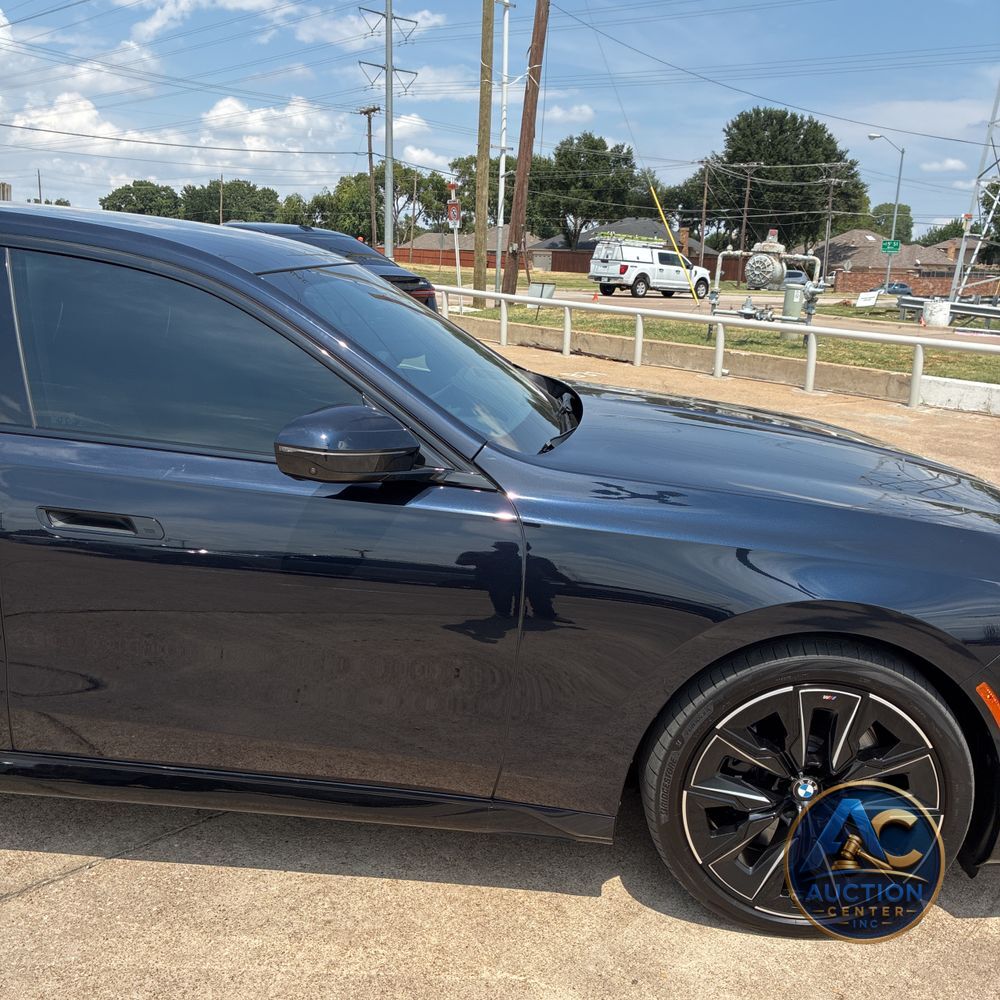 2023 BMW 7-Series 740i