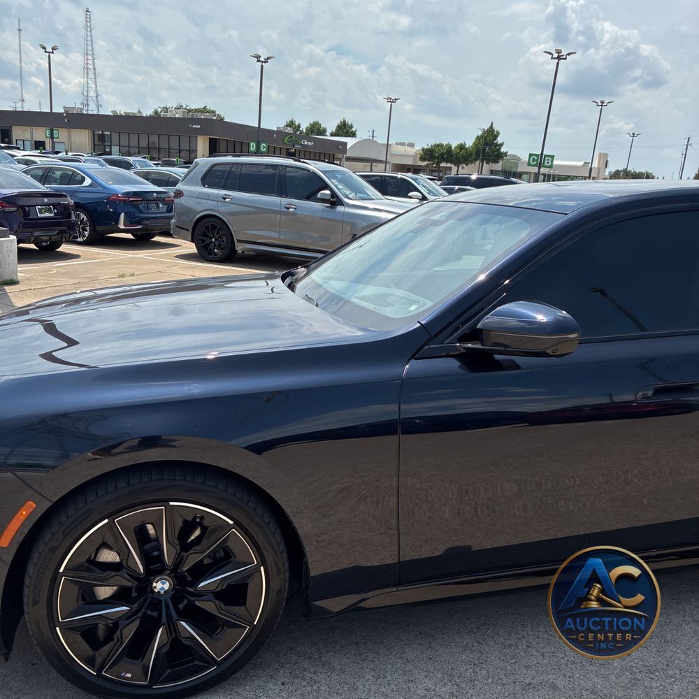 2023 BMW 7-Series 740i