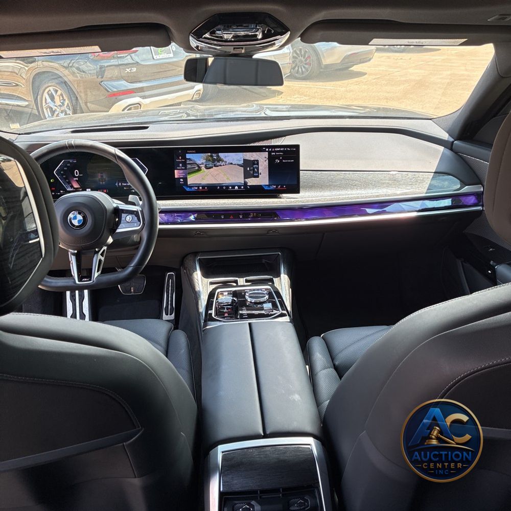 2023 BMW 7-Series 740i