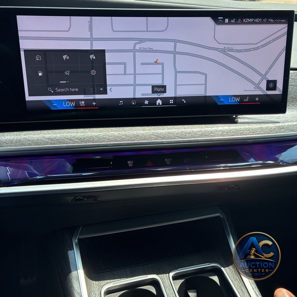 2023 BMW 7-Series 740i