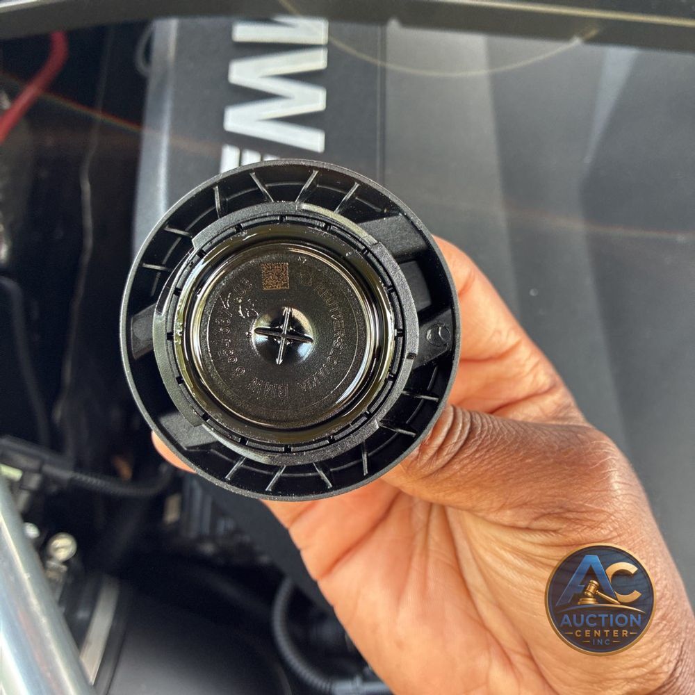 2023 BMW 7-Series 740i