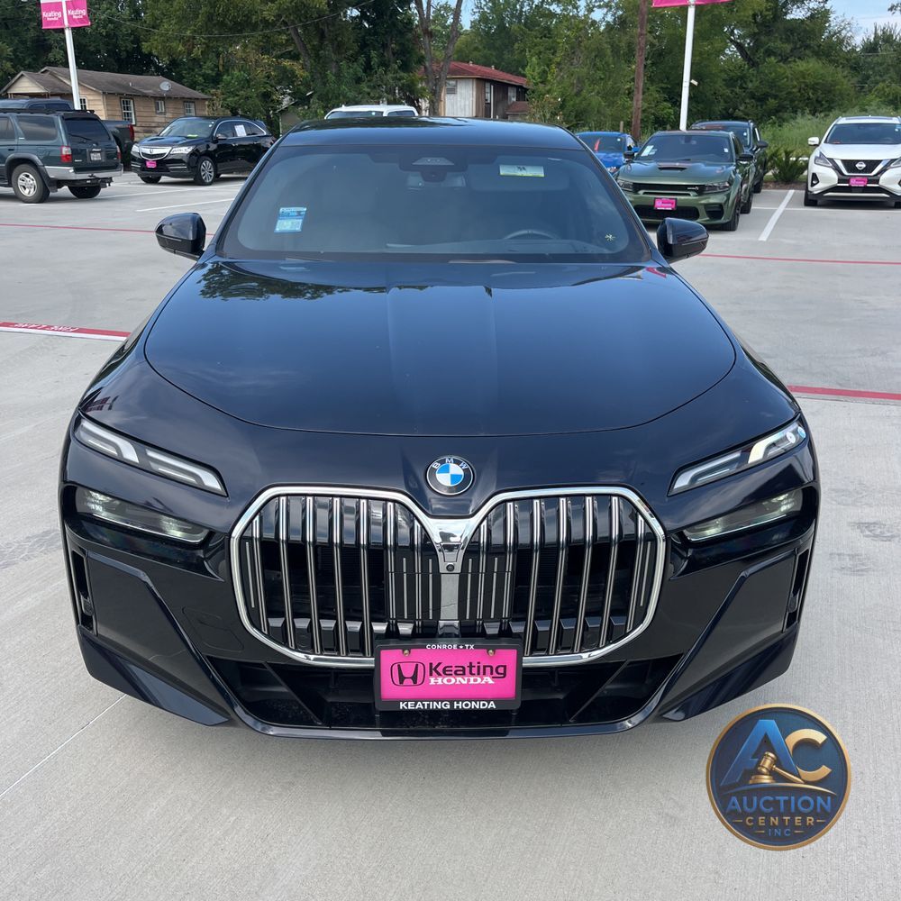 2024 BMW 7-Series 740i