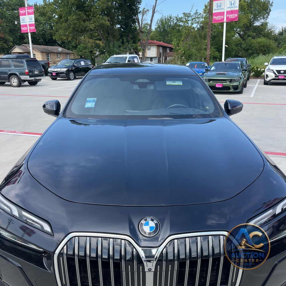 2024 BMW 7-Series 740i