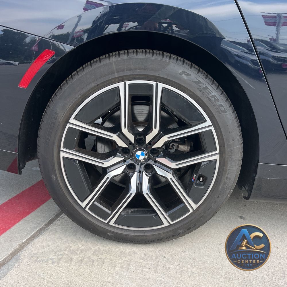 2024 BMW 7-Series 740i