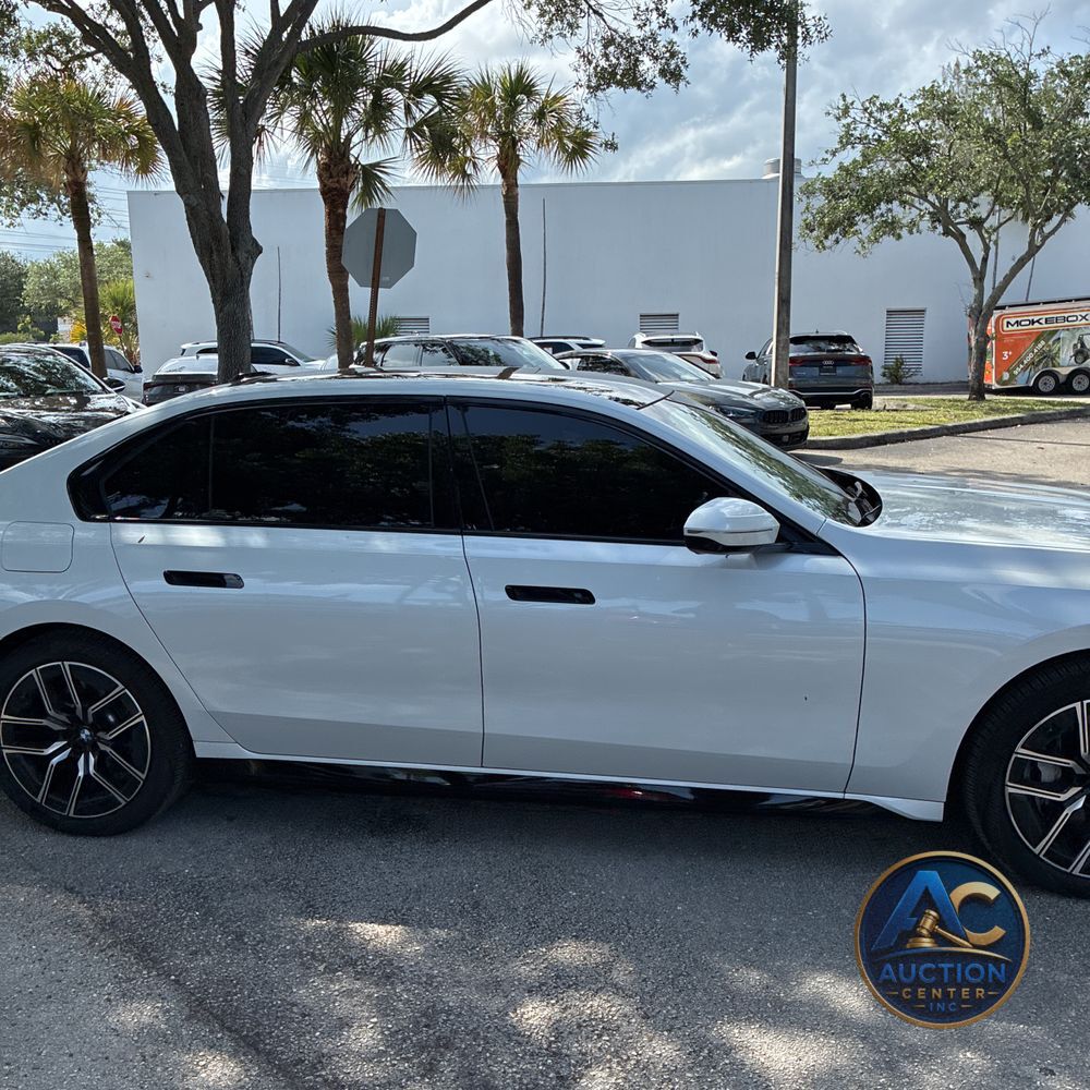 2024 BMW 7 Series 740i