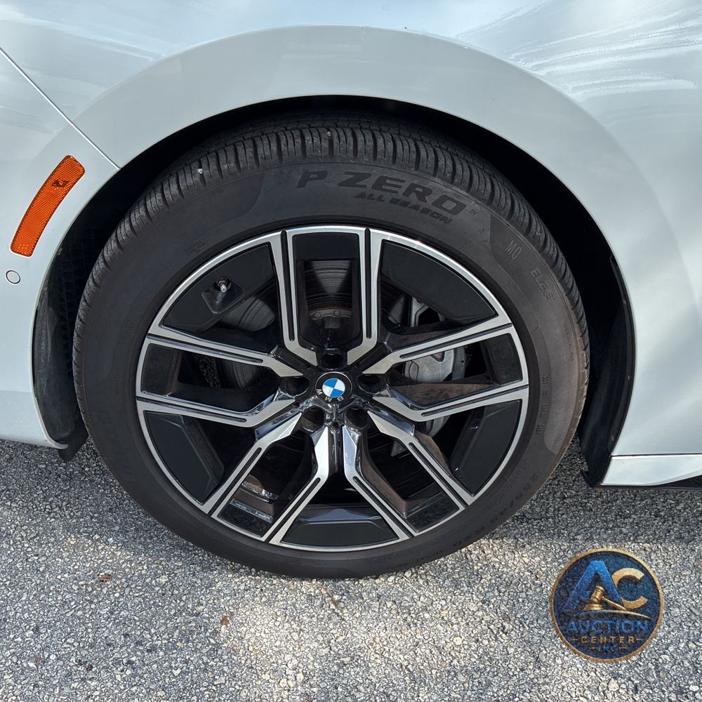 2024 BMW 7 Series 740i