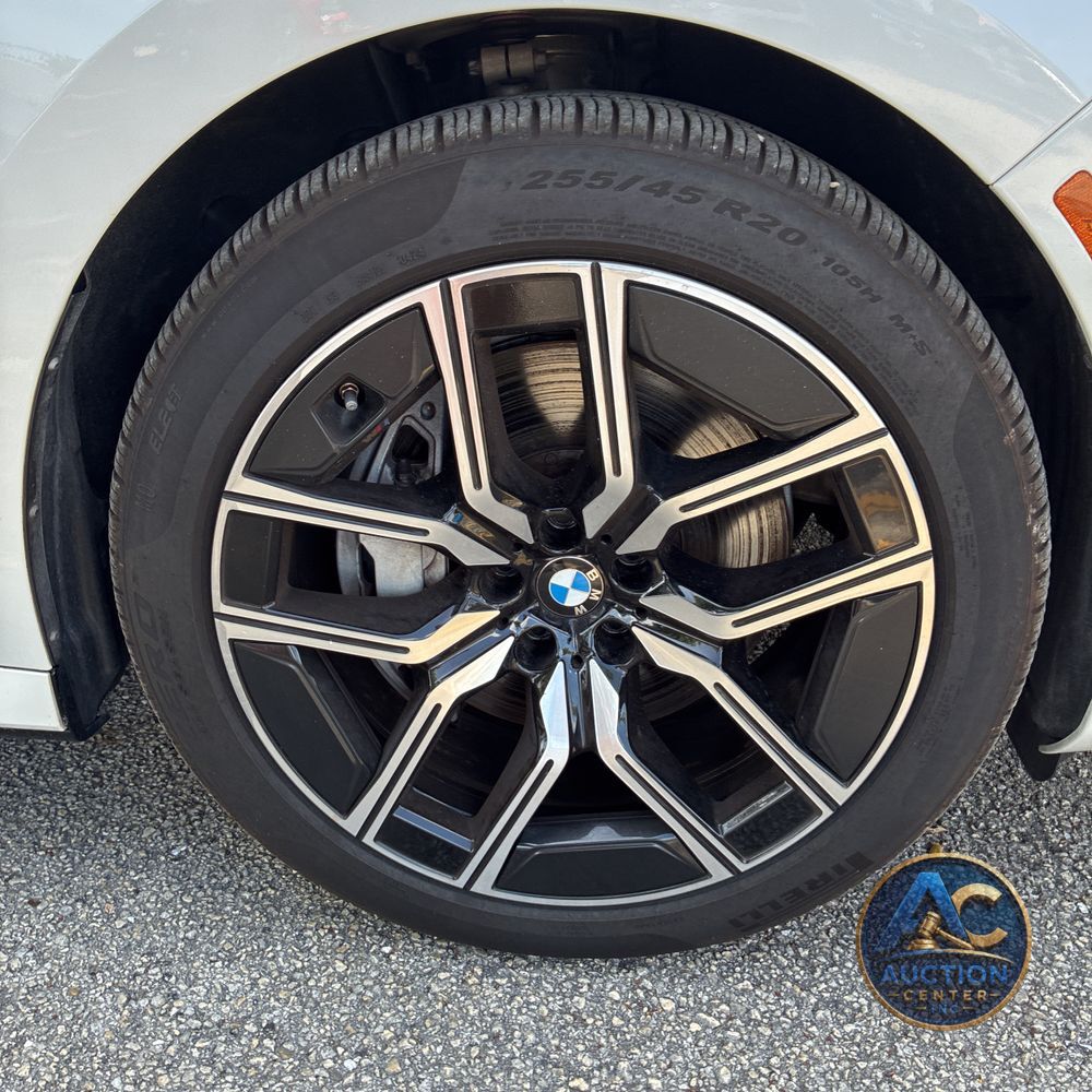 2024 BMW 7 Series 740i