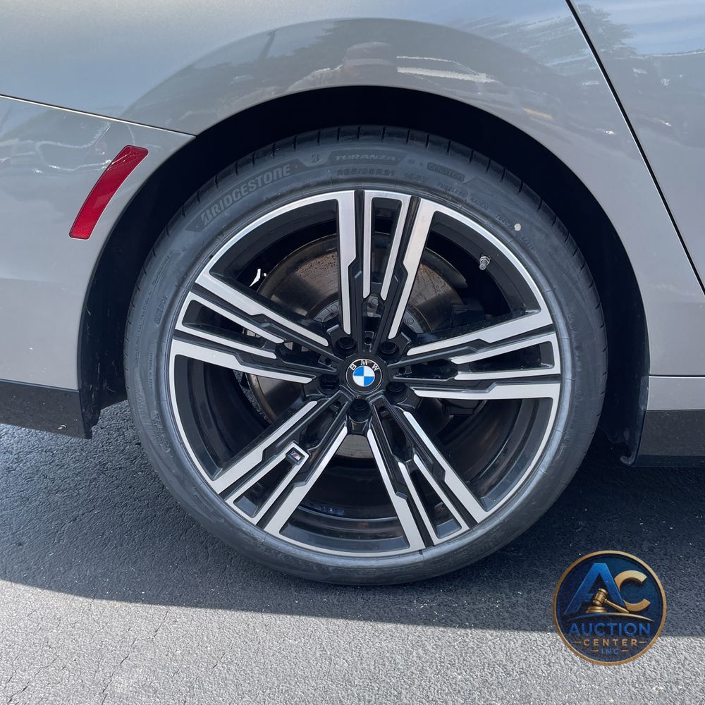 2024 BMW 7-Series 740i xDrive