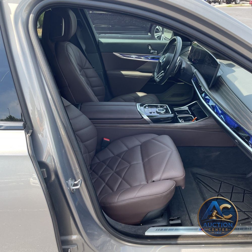 2024 BMW 7-Series 740i xDrive