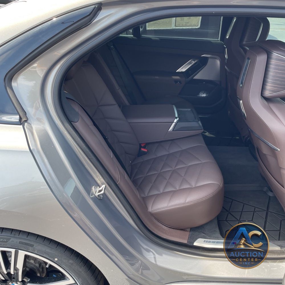 2024 BMW 7-Series 740i xDrive