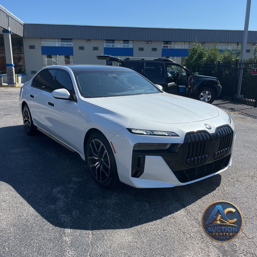 2023 BMW 7-Series 760xi